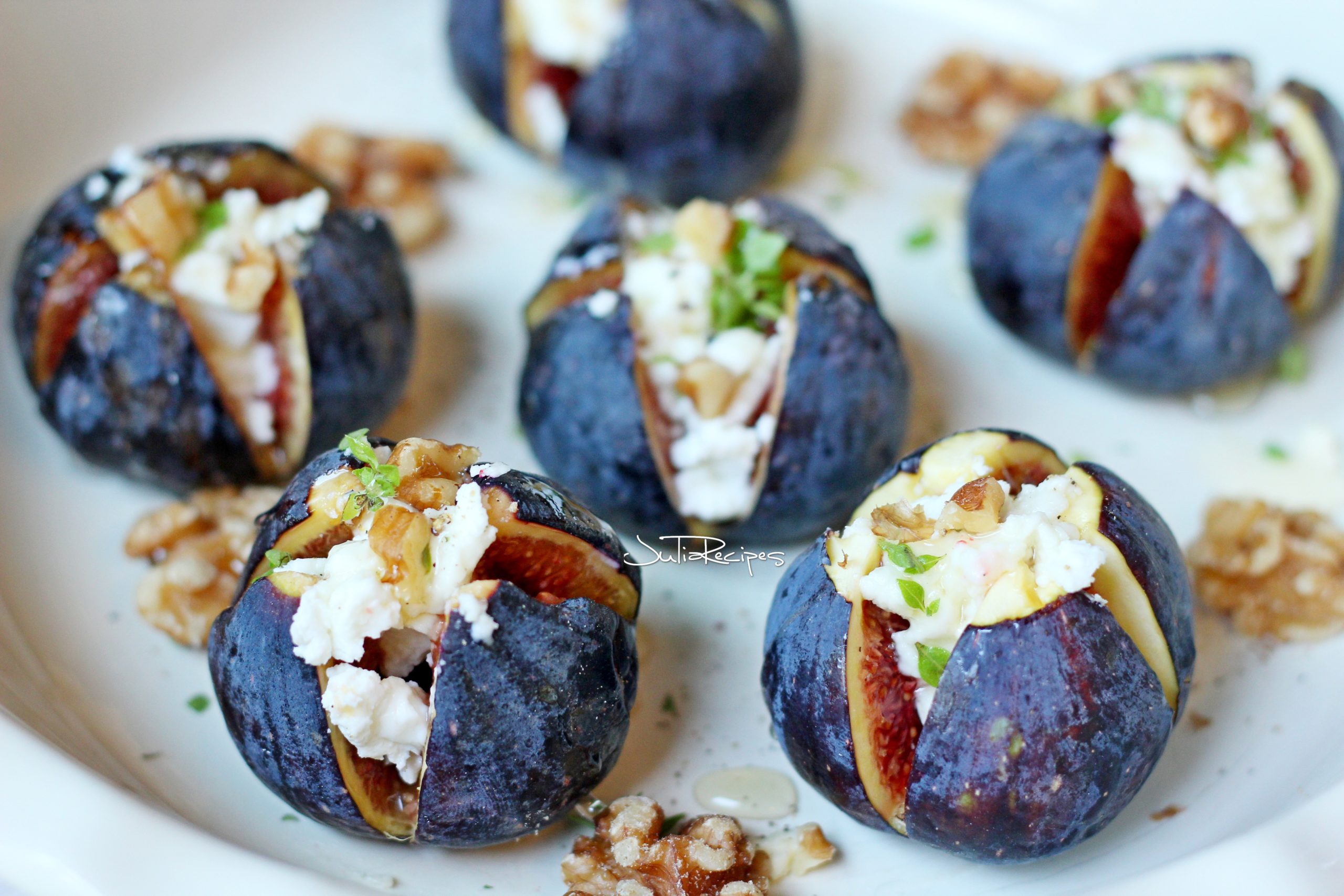 baked figs filled with goat cheese and walnuts