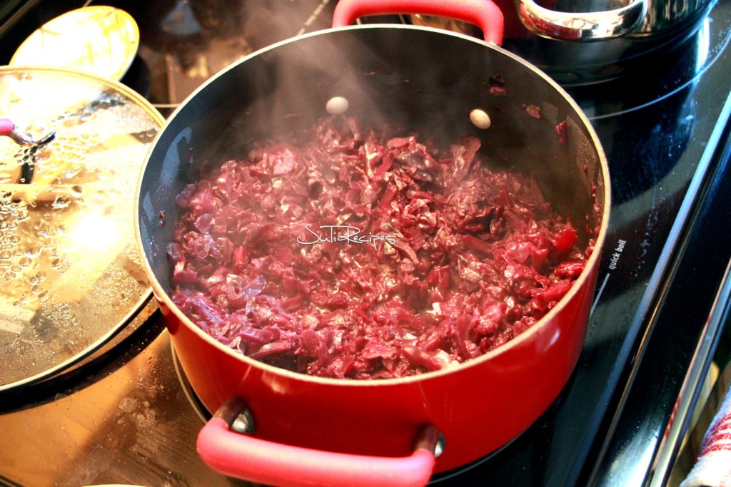 red cabbage in casserole