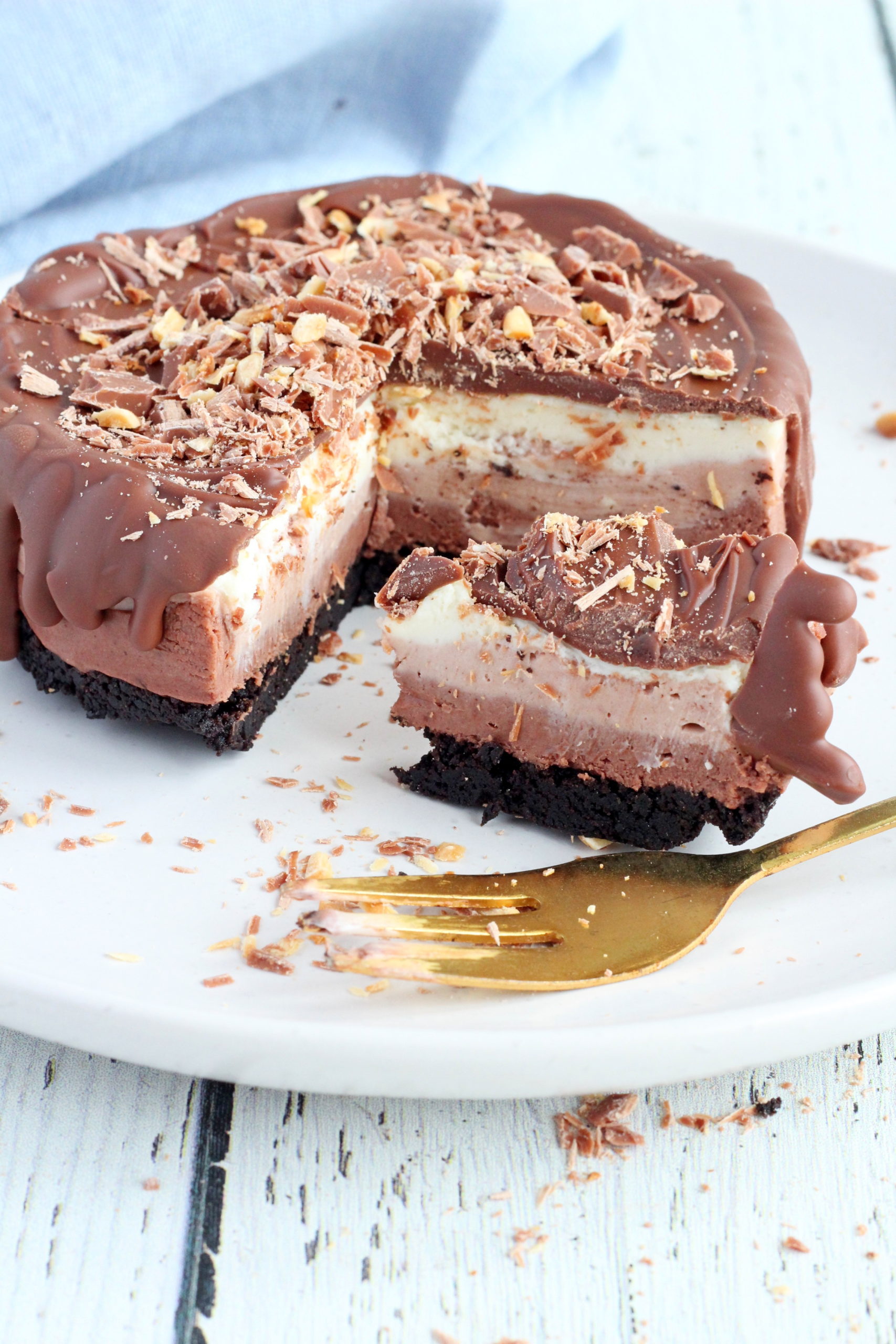 triple layer chocolate cheesecake