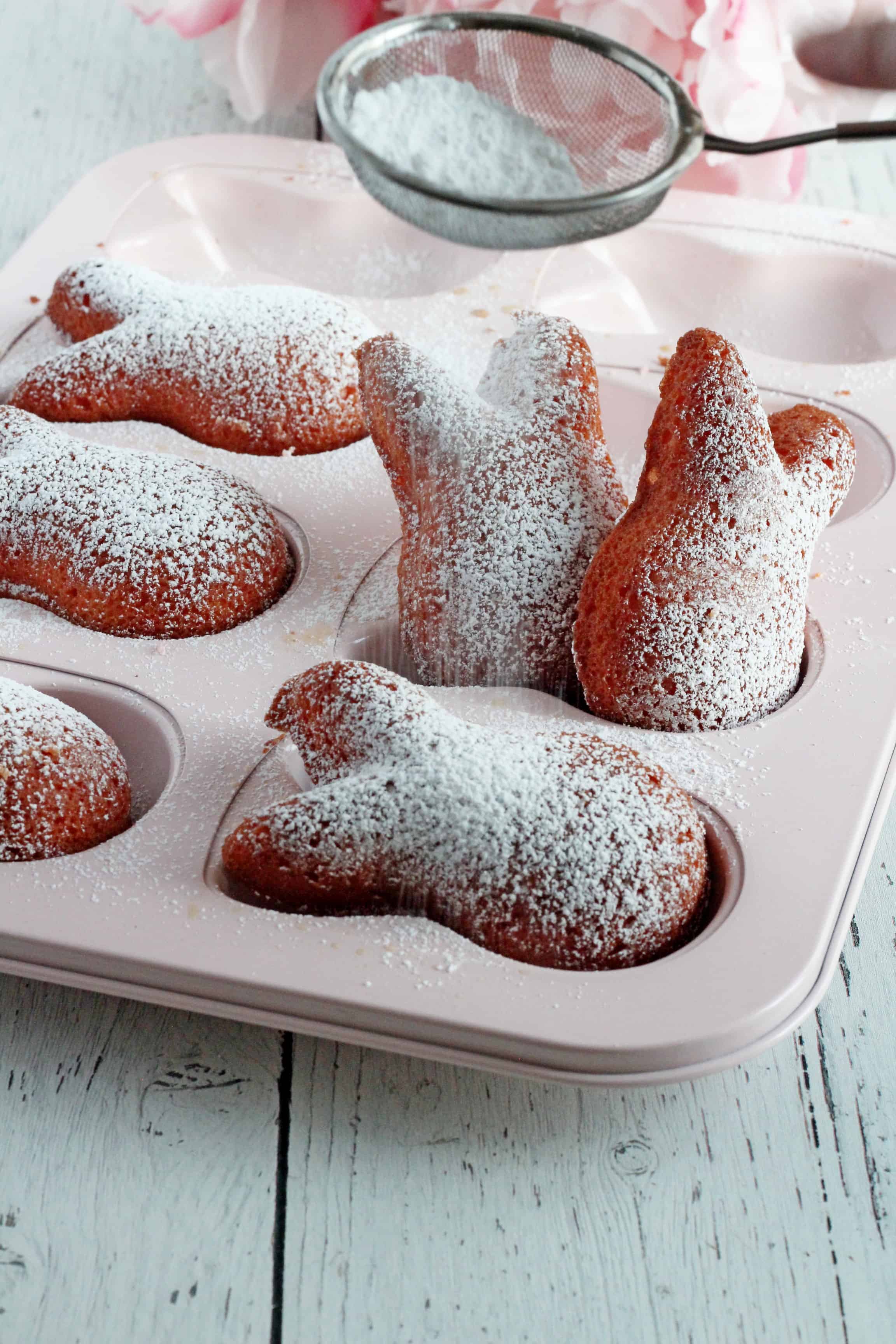 EASTER BUNNY FRENCH MADELEINES - Julia Recipes