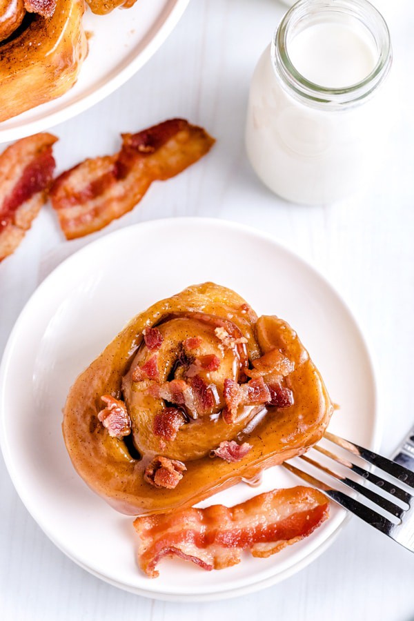 sticky buns with bacon