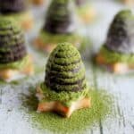 matcha chocolate cookies in form of beehive featured image